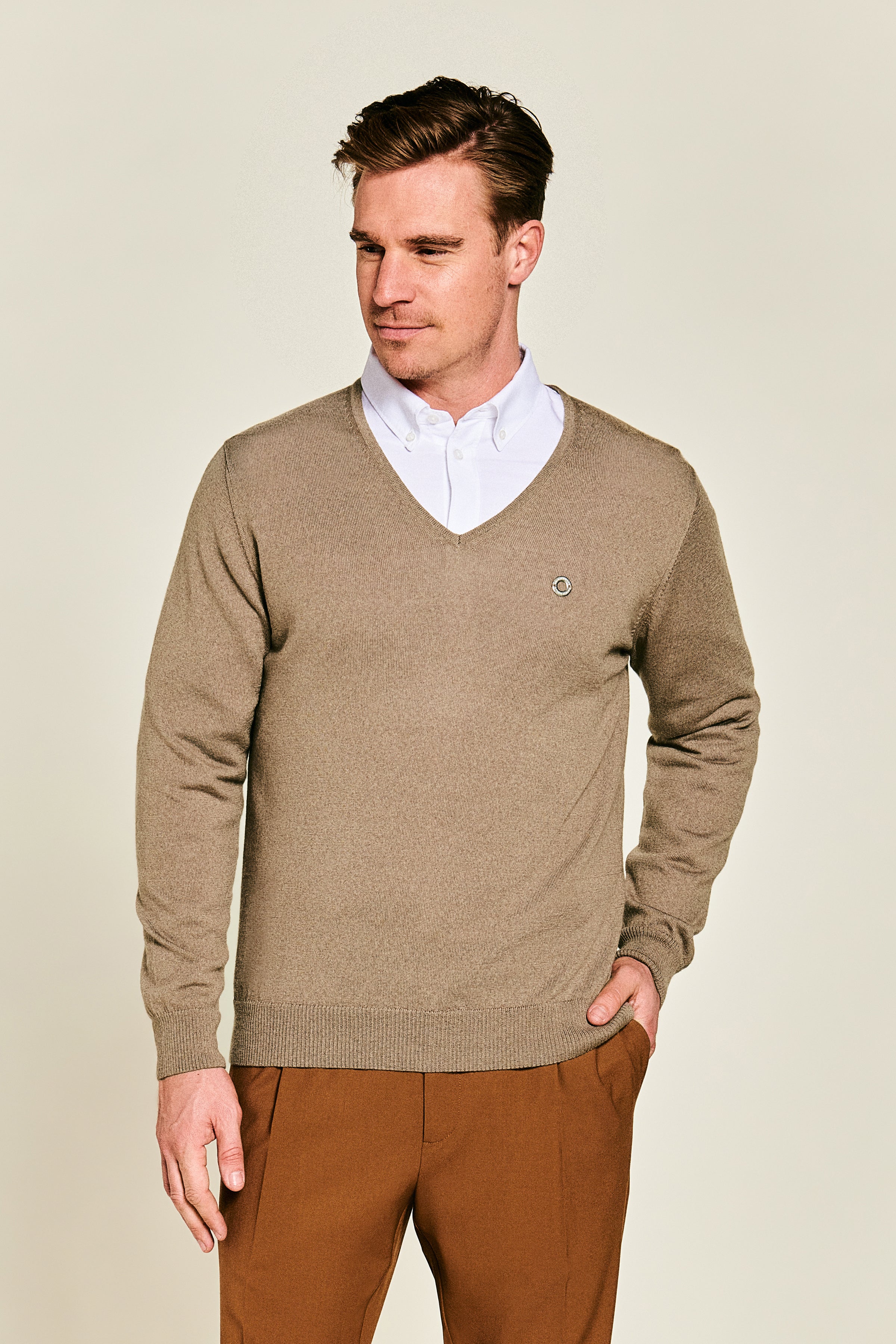 Wilhelm V-Neck