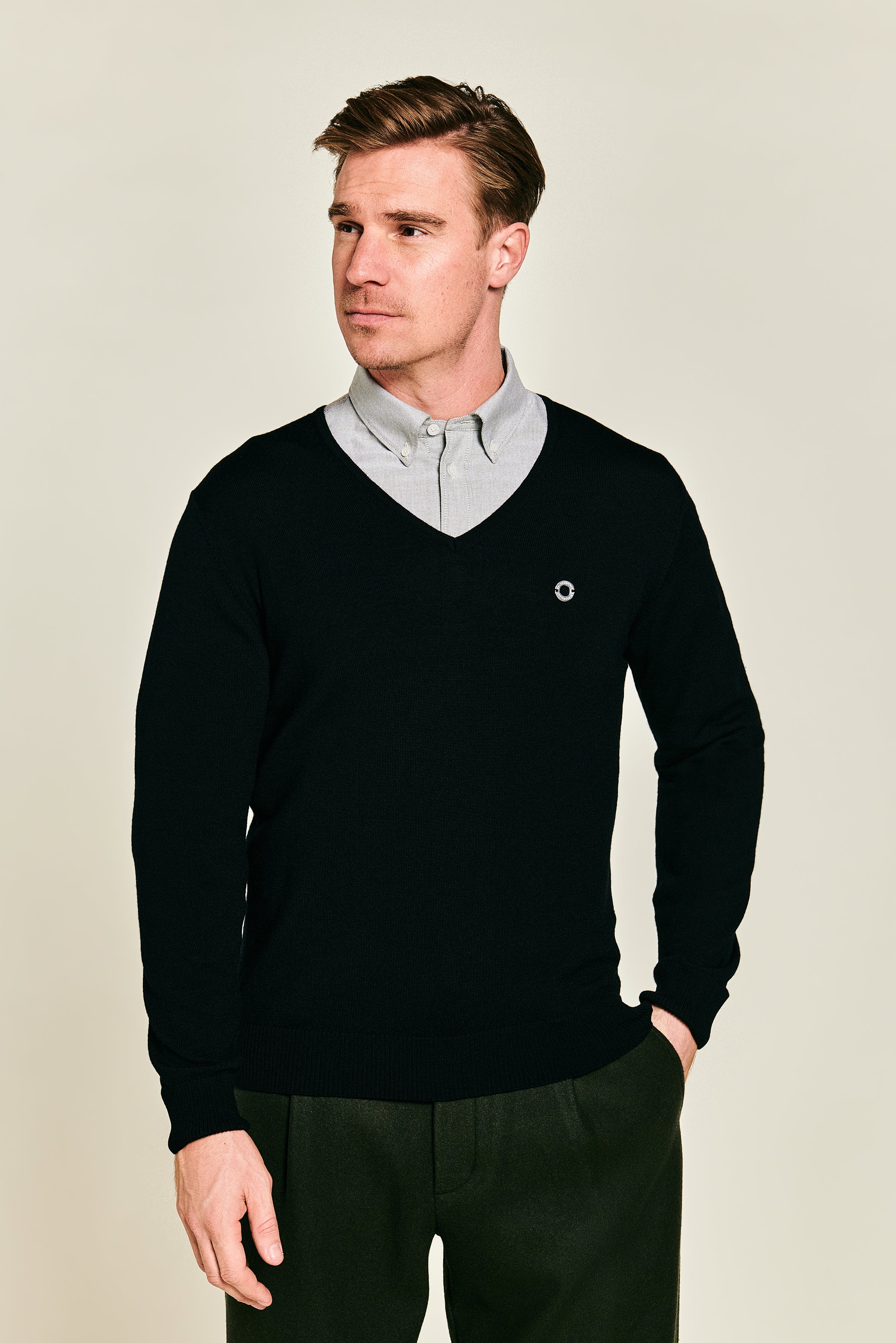 Wilhelm V-Neck