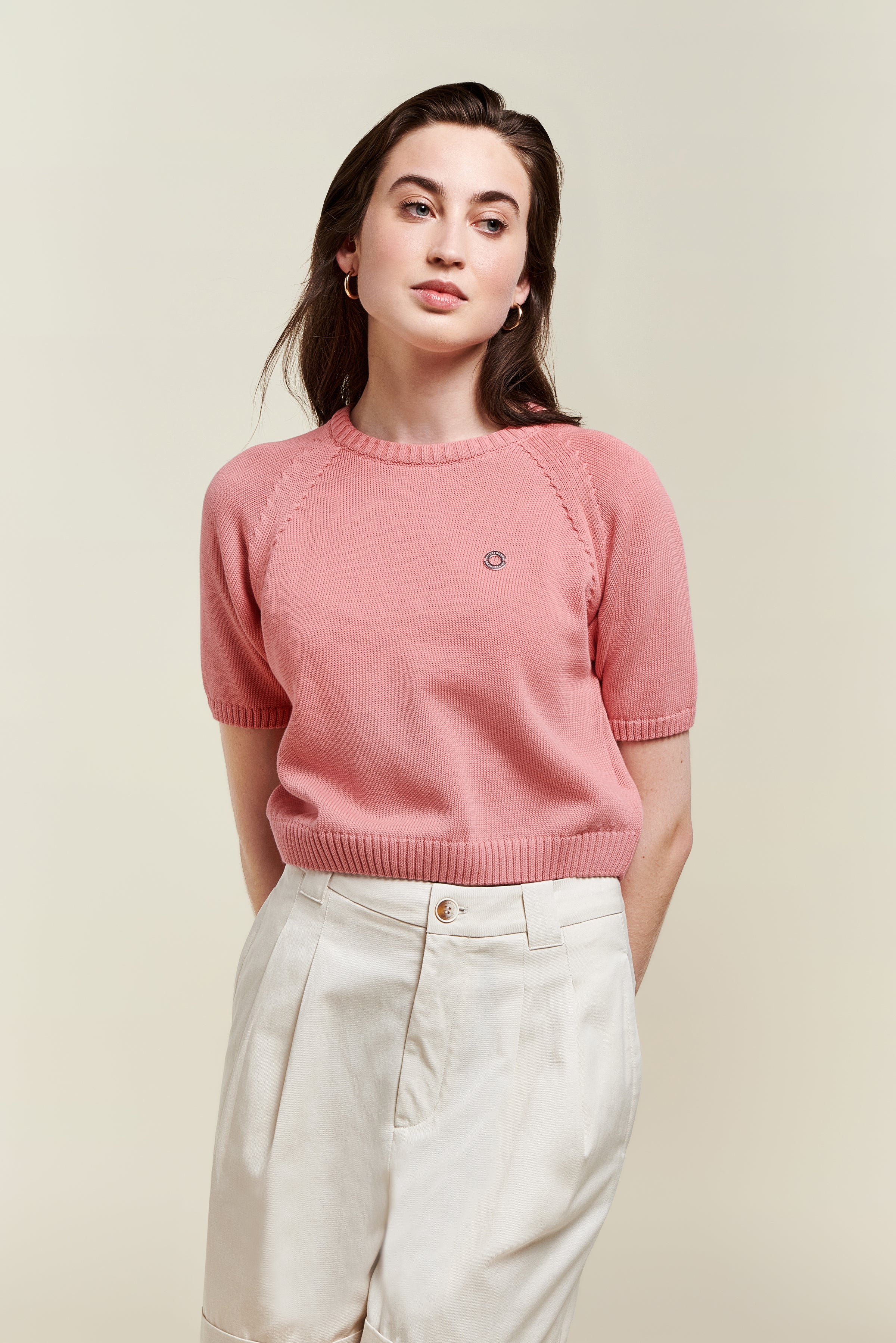 Crew neck cropped sweater deals